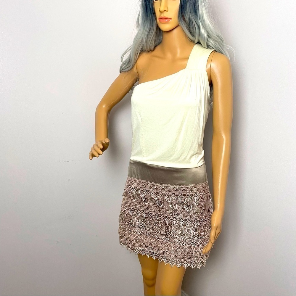 Windsor One-Shoulder Lace Mini Dress  | NWT | Size Medium
